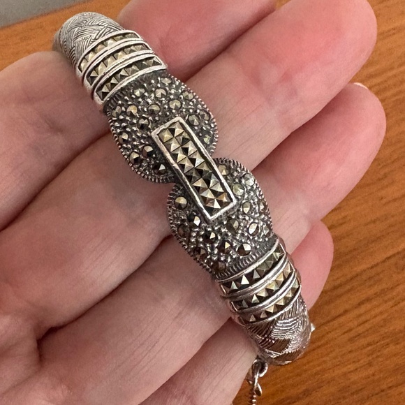 Gorgeous Marcasite Sterling Silver Bracelet - Picture 3 of 16